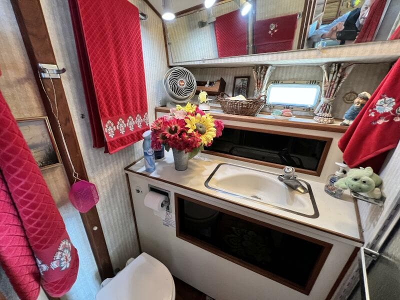 1979 Viking 35 Convertible