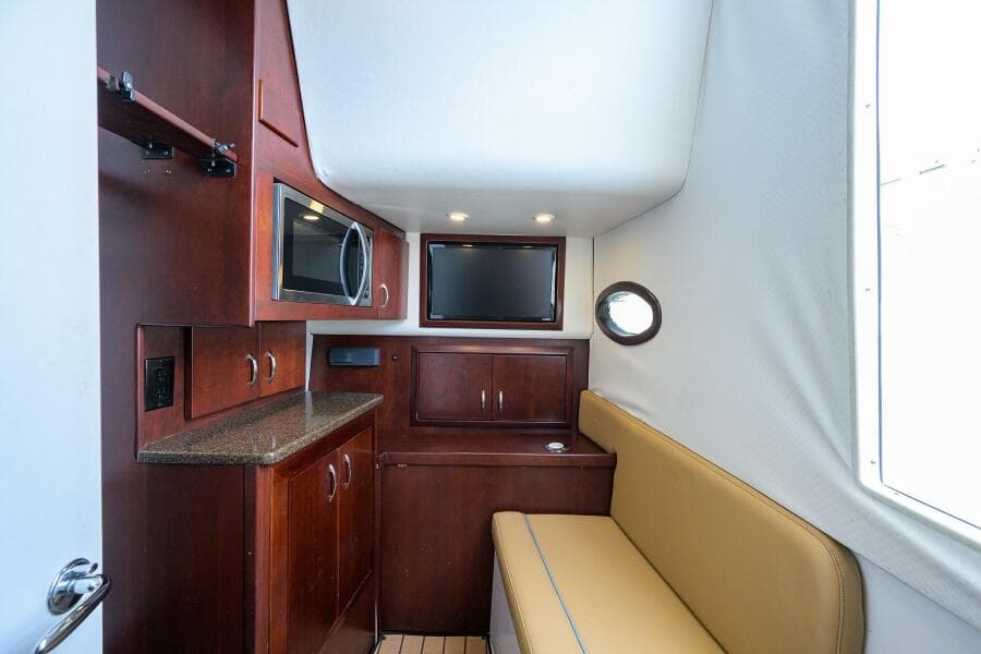 2018 Buddy Davis 42 Center Console - Cabin