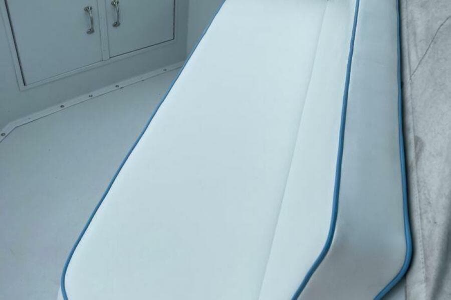 1990 Hatteras 45 Convertible