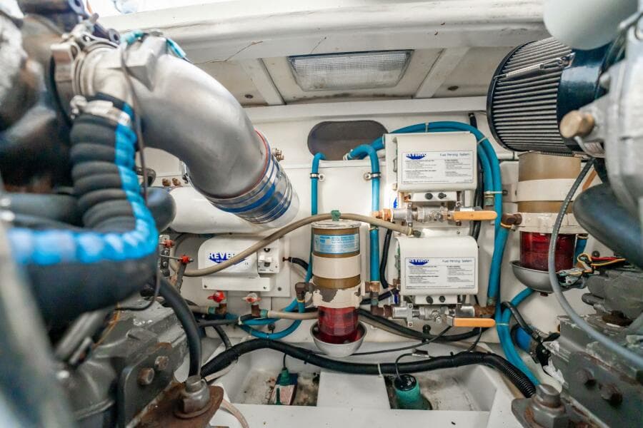 2003 Gamefisherman 34 Express