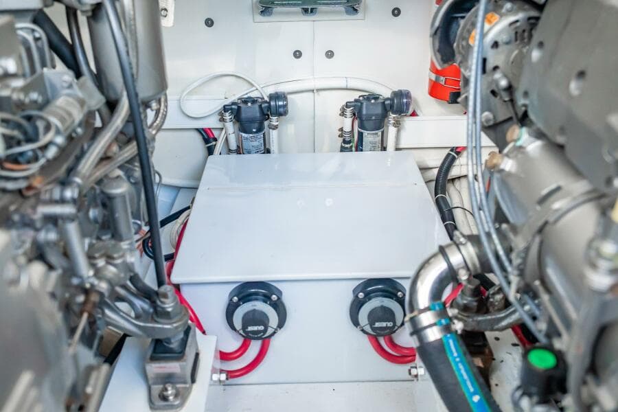 2003 Gamefisherman 34 Express