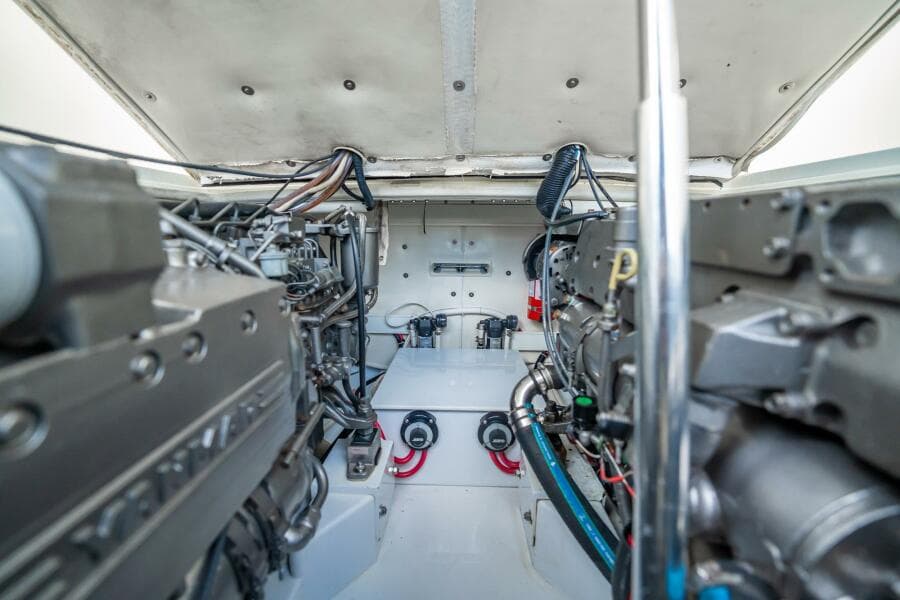 2003 Gamefisherman 34 Express