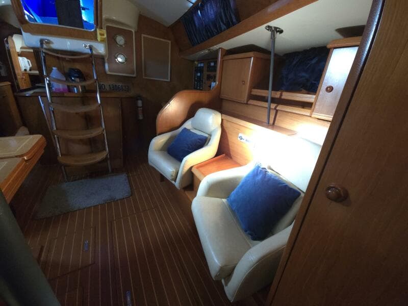1998 Jeanneau Sun Odyssey 42 Atlantic Cruiser