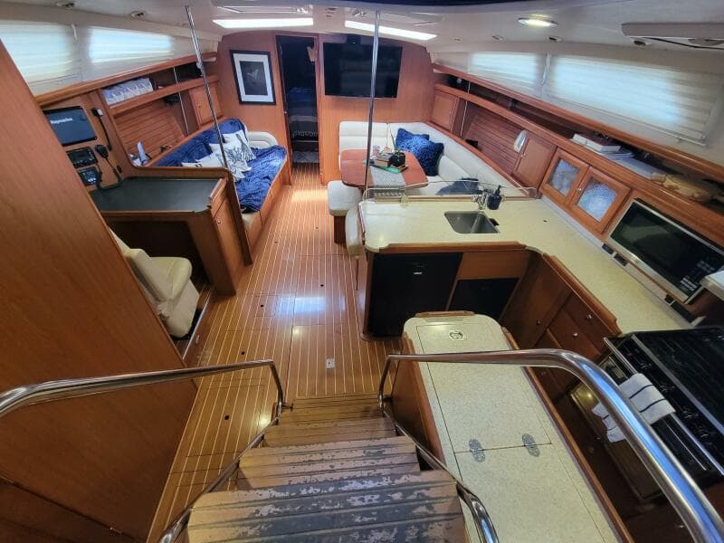 2009 Hunter  - Photo 2