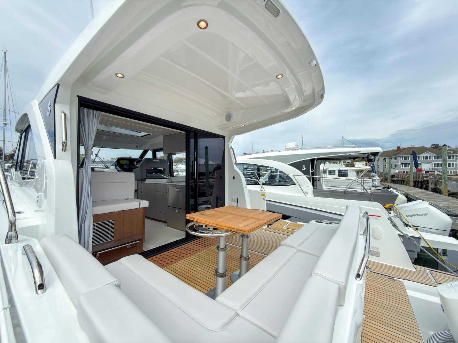 2026 Beneteau Antares 12 Coupe - Photo 5