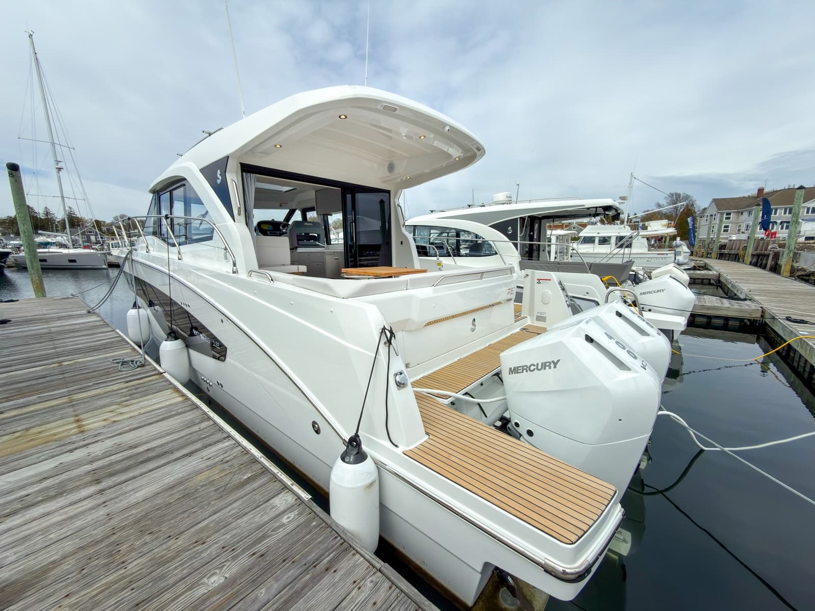 2026 Beneteau Antares 12 Coupe - Photo 4