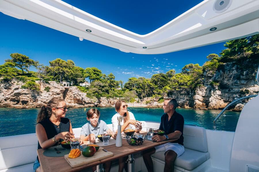 2026 Beneteau Antares 12 Coupe