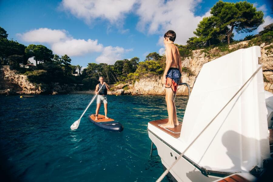 2026 Beneteau Antares 12 Coupe