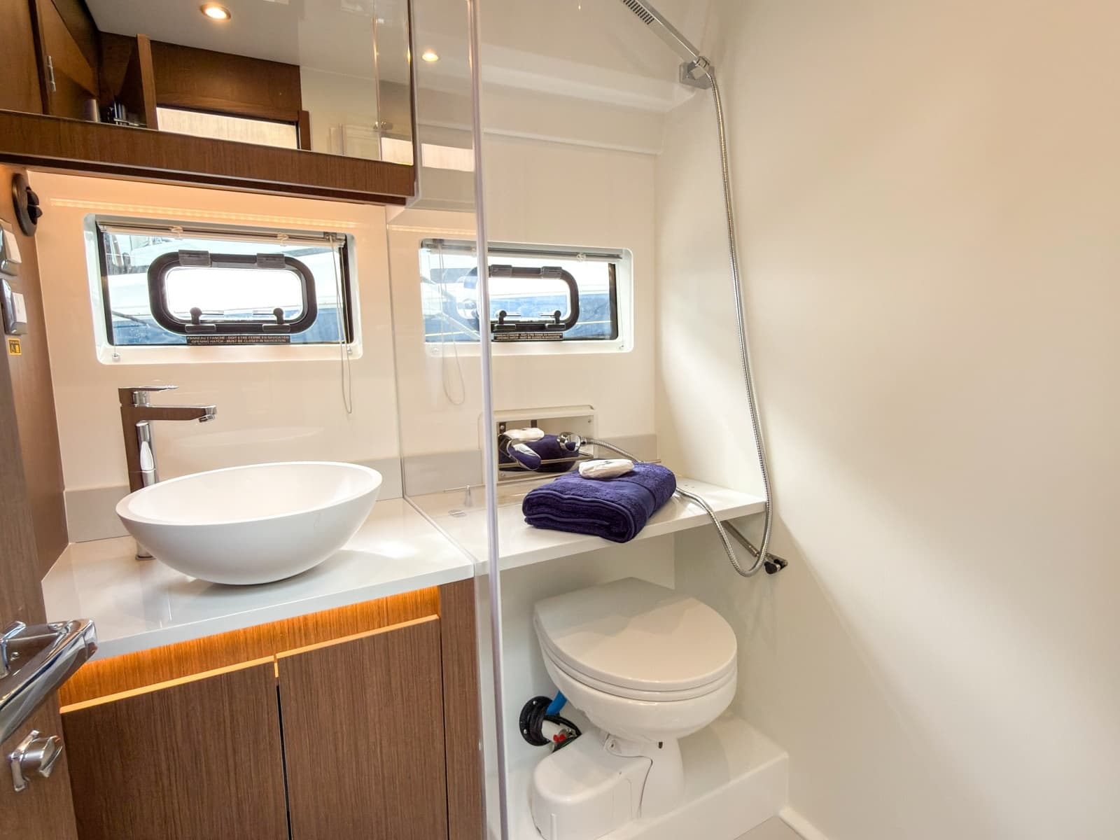 2026 Beneteau Antares 12 Coupe - Photo 12