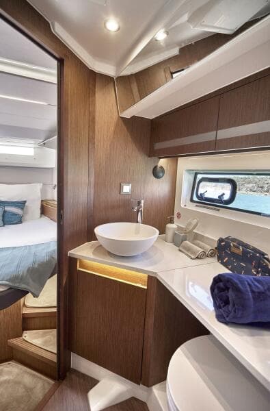 2026 Beneteau Antares 12 Coupe