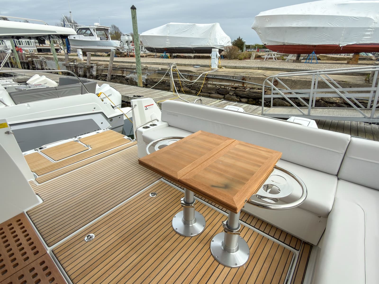 2026 Beneteau Antares 12 Coupe - Photo 17