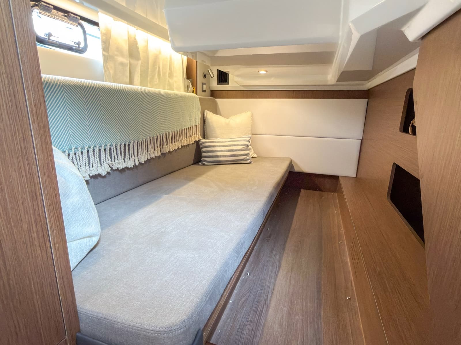 2026 Beneteau Antares 12 Coupe - Photo 14