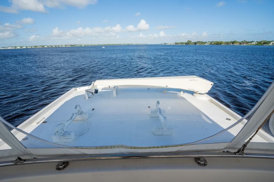 1989 Viking 63 Motor Yacht - Photo 30