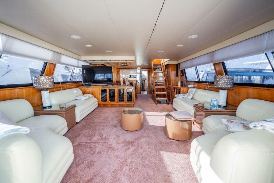 1989 Viking 63 Motor Yacht - Photo 16