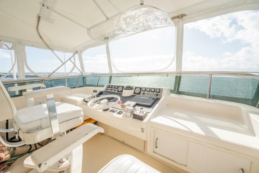 1989 Viking 63 Motor Yacht - Photo 26