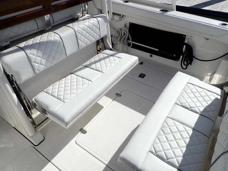 2024 Pursuit S 288 Sport