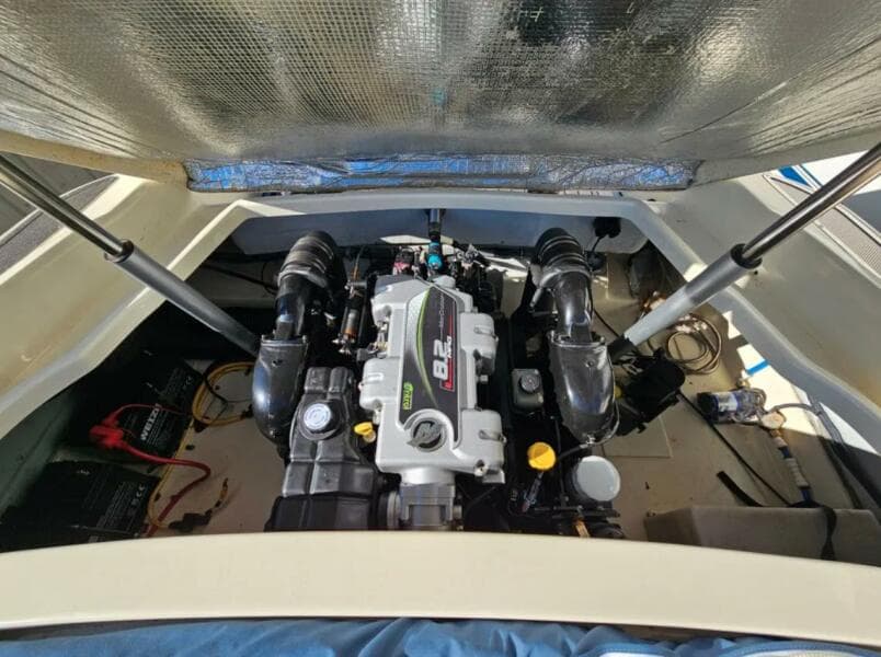 2011 Chris-Craft 25 Launch