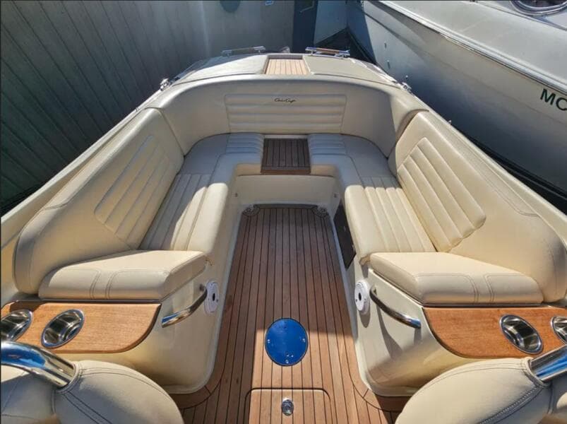 2011 Chris-Craft 25 Launch