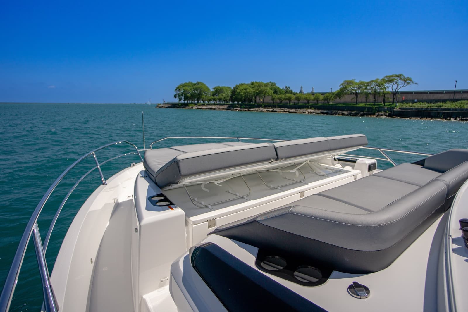 2025 Sunseeker 55 Predator - Photo 11
