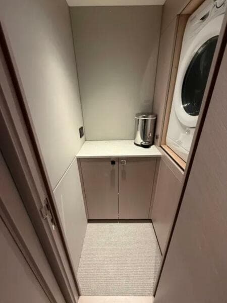 2025 Sunseeker 55 Predator