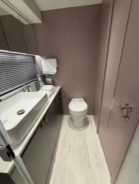 2025 Sunseeker 55 Predator