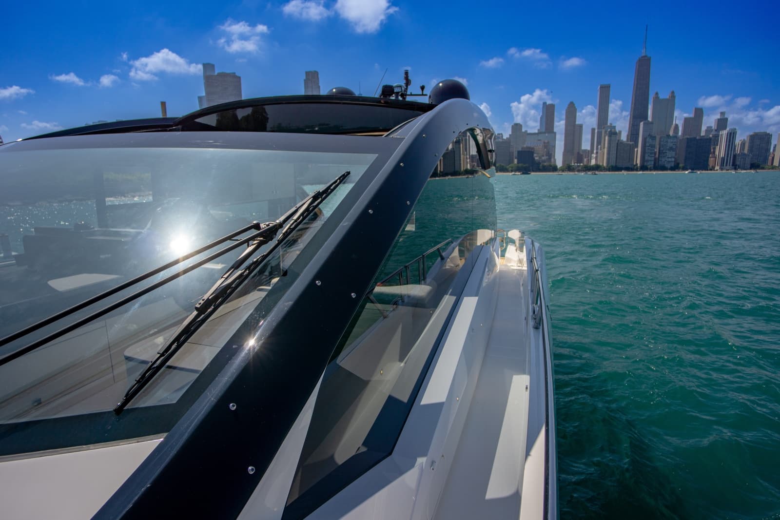 2025 Sunseeker 55 Predator - Photo 12