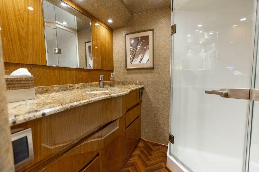 2013 Viking 76 Convertible- REEL FIRE- Master Stateroom Head