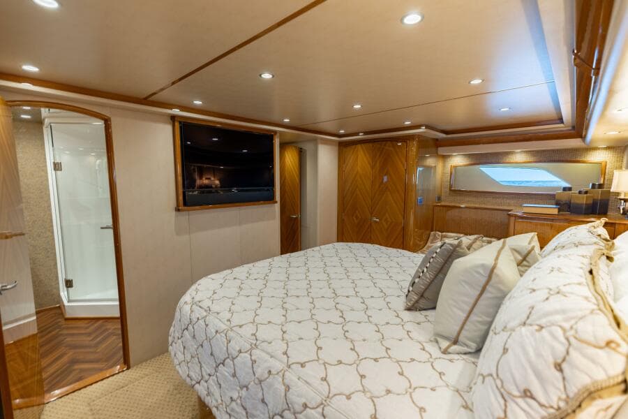 2013 Viking 76 Convertible- REEL FIRE- Master Stateroom