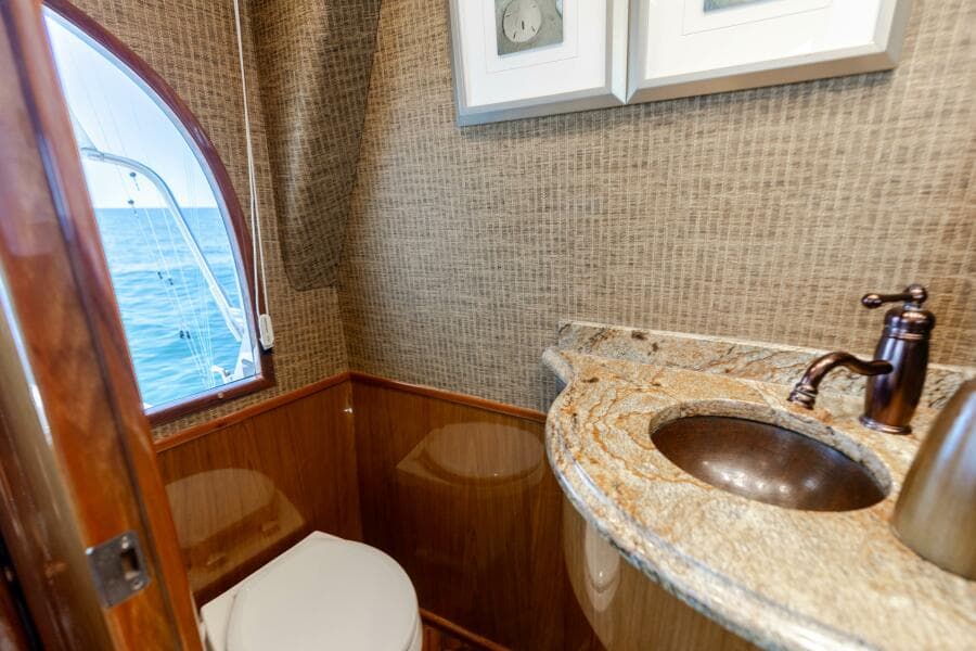 2013 Viking 76 Convertible- REEL FIRE- Day Head