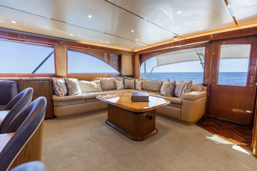 2013 Viking 76 Convertible- REEL FIRE- Salon