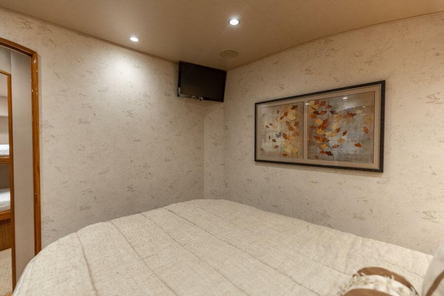 2013 Viking 76 Convertible- REEL FIRE- Port VIP Stateroom