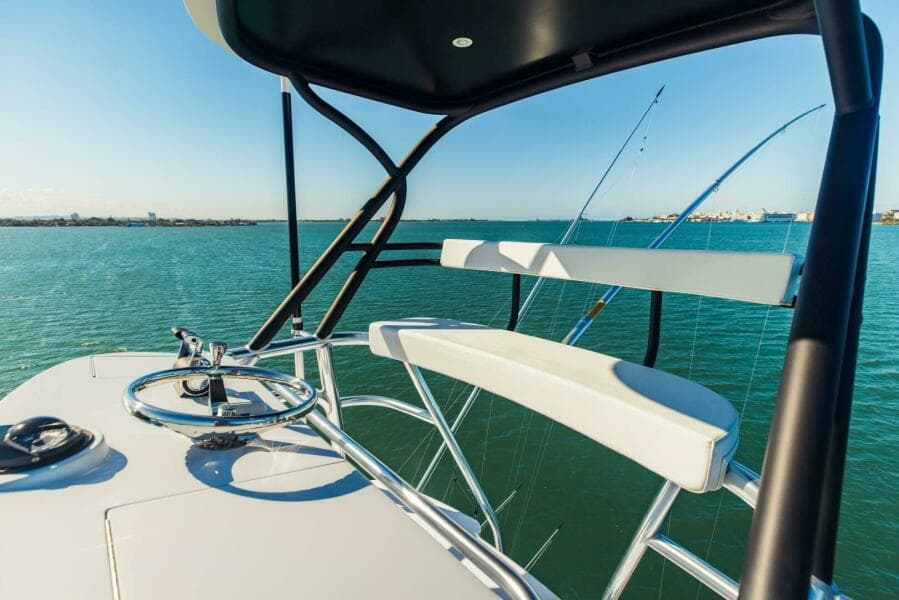 2020 Viking 72 Enclosed Bridge