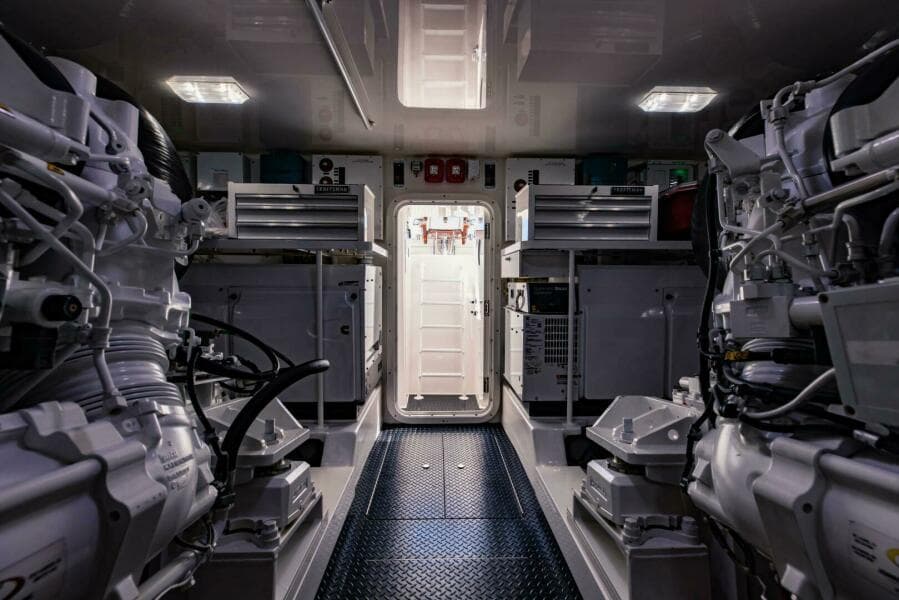 2020 Viking 72 Enclosed Bridge