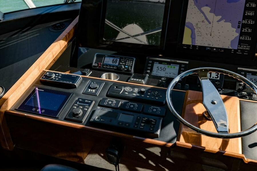 2020 Viking 72 Enclosed Bridge