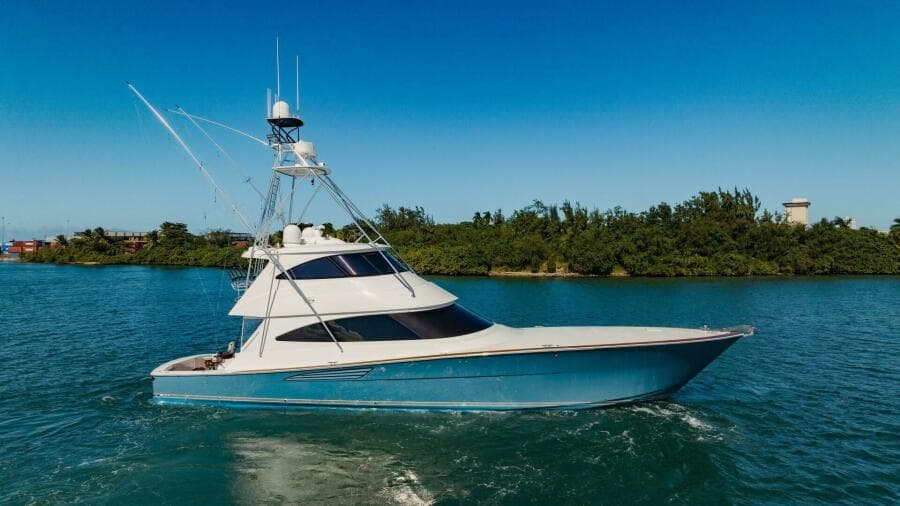 2020 Viking 72 Enclosed Bridge