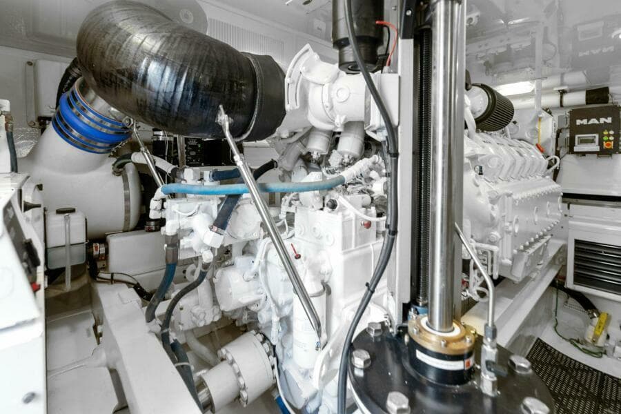 2016 Viking 55 Convertible DONE PICKIN