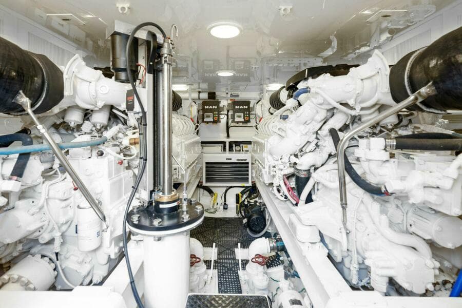 2016 Viking 55 Convertible DONE PICKIN