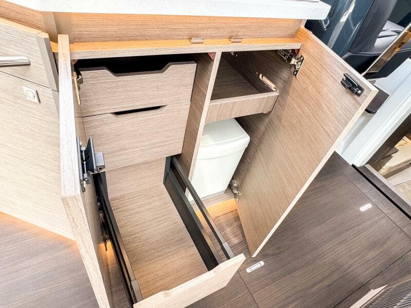 2025 Wellcraft 38 Explorer