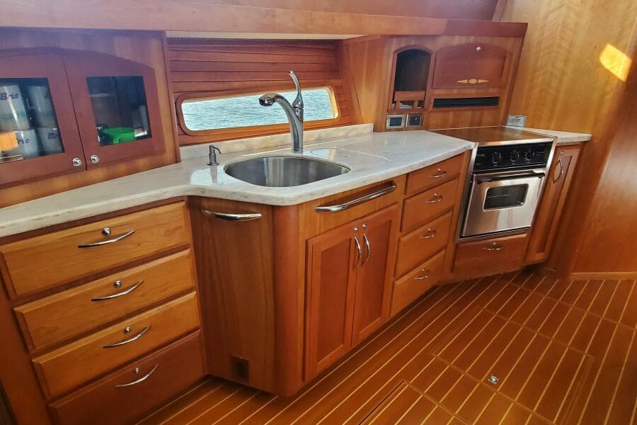 2012 Sabre 48 Salon Express - Photo 29