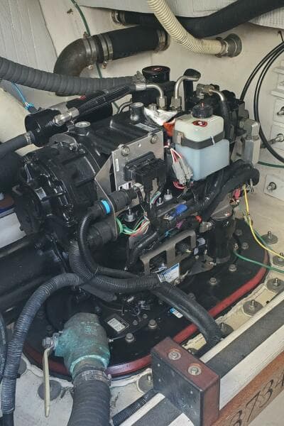 2012 Sabre 48 Salon Express - Photo 53