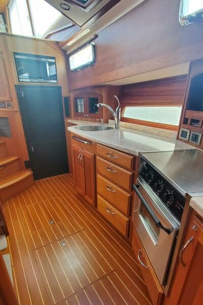 2012 Sabre 48 Salon Express - Photo 30