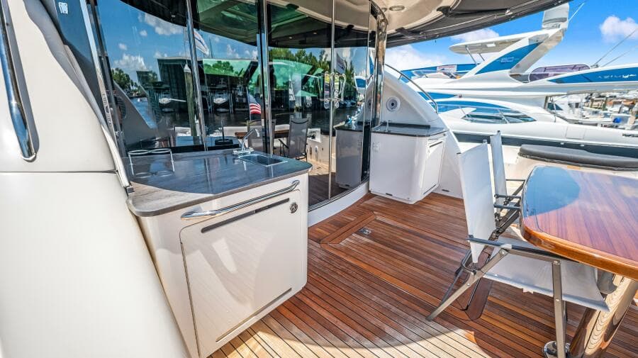 2013 Sea Ray 610 SUNDANCER