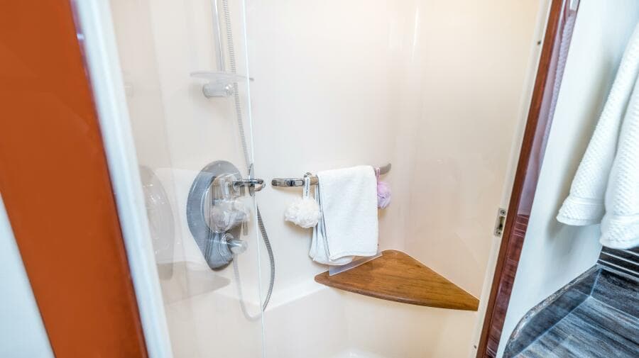 2013 Sea Ray 610 SUNDANCER