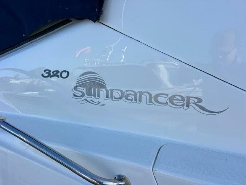 2005 Sea Ray 320 Sundancer
