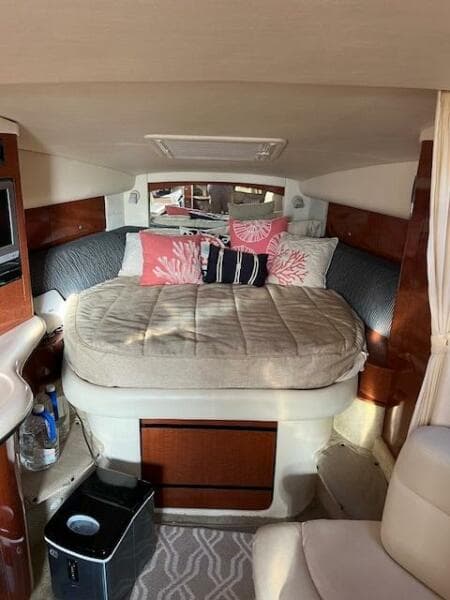 2005 Sea Ray 320 Sundancer