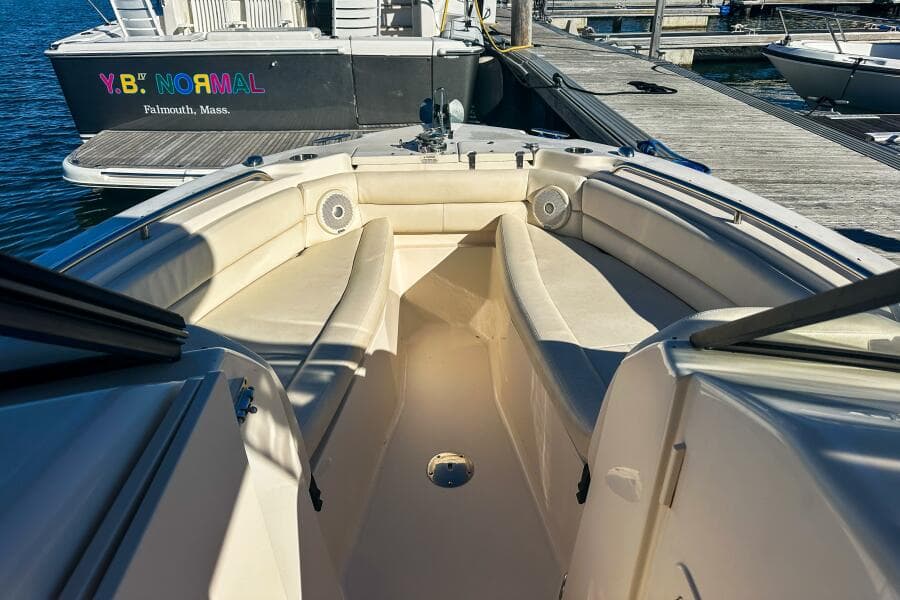 2016 Grady-White 255 Freedom