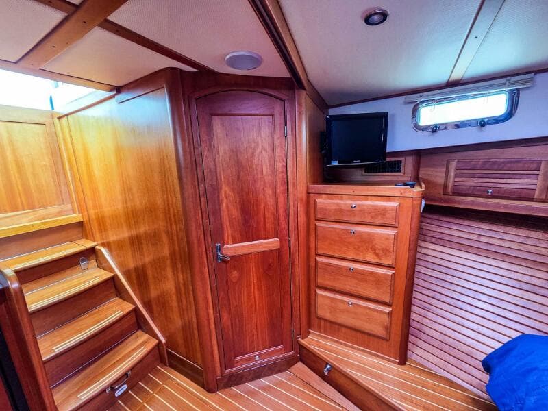 2008 Sabre 34 Express