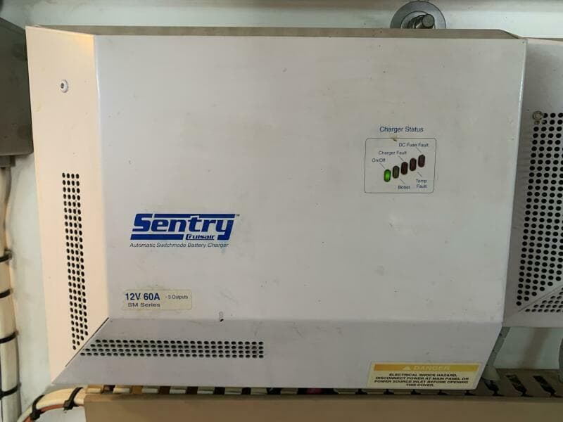 2000 Viking 50 Convertible Sportfish