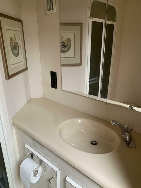 2000 Viking 50 Convertible Sportfish