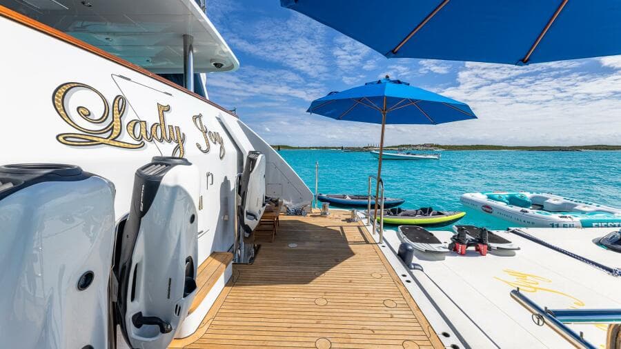 Swim Platform and Toys